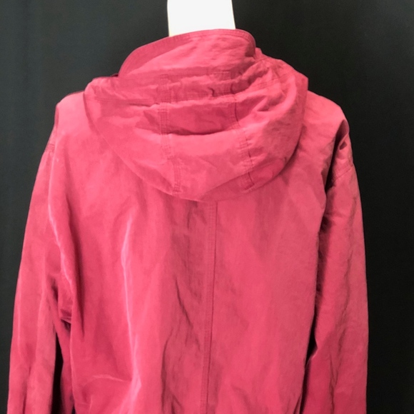 L.L. Bean Coat Red B416 - Picture 5 of 8